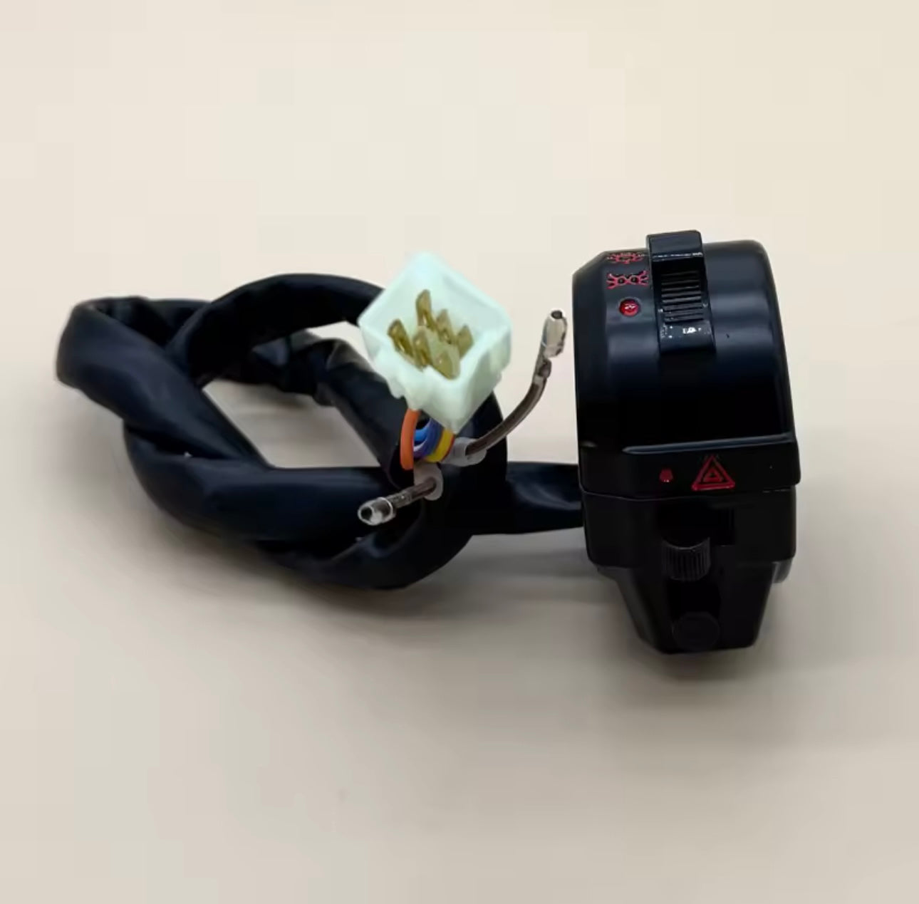 Commodos gauche/droit 22mm – Honda XL / XR 250 400 600 – Klaxon, Clignotants, Phare, Démarrage électrique