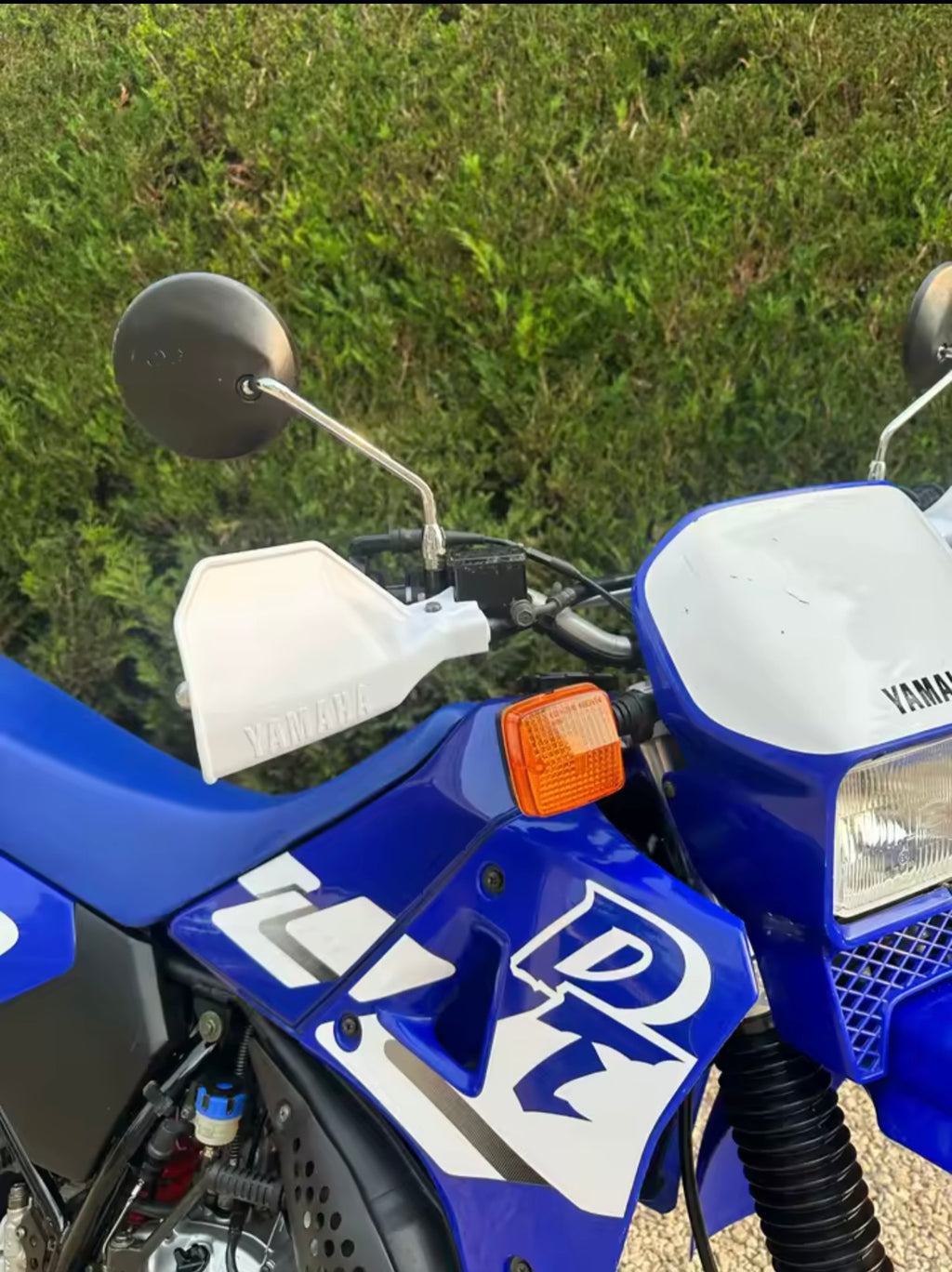 Protège-mains – Yamaha 125 DT / DTMX / DTLC / DTR – Neufs